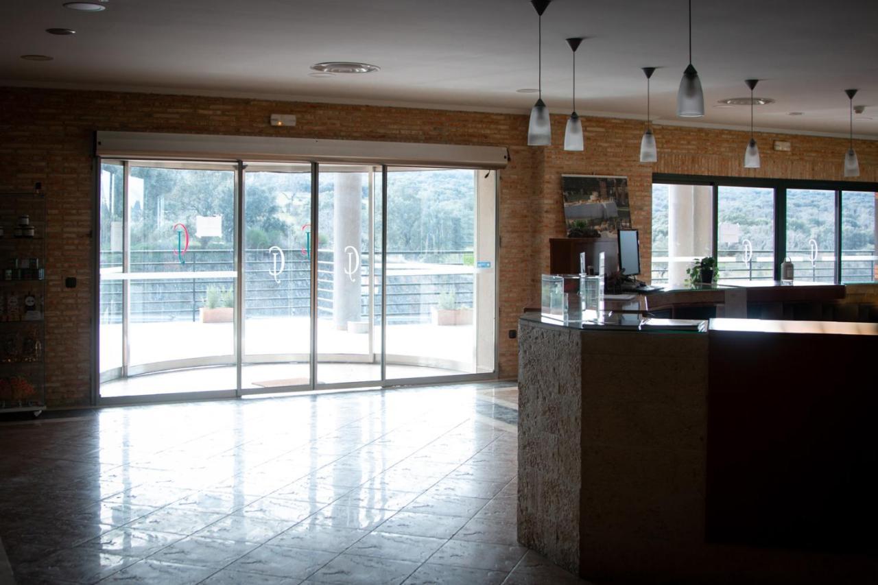 Hospedium Hotel Dona Mafalda De Castilla Plasencia Exterior photo